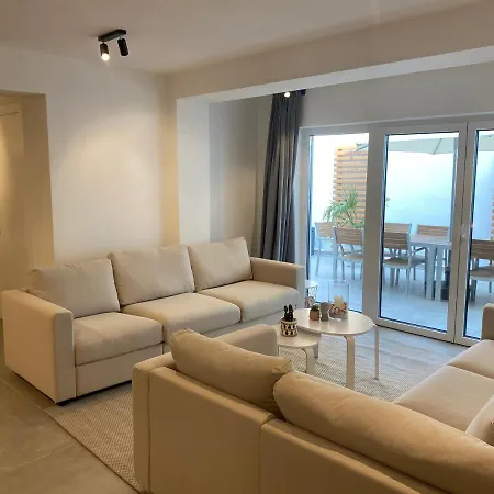 Brig 36 Villa *