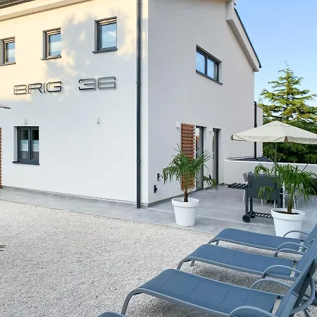 Villa Brig 36