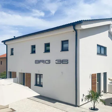 Brig 36