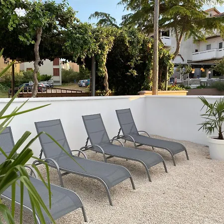 Brig 36 Villa *
